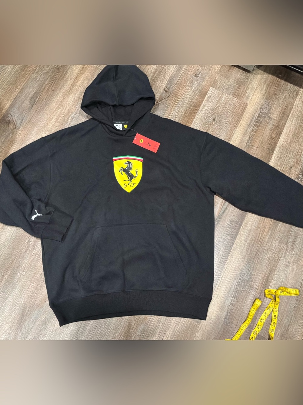 NWT Puma Scuderia Ferrari F1 Mens Big Shield Logo Black Hoodie Pullover Size XL